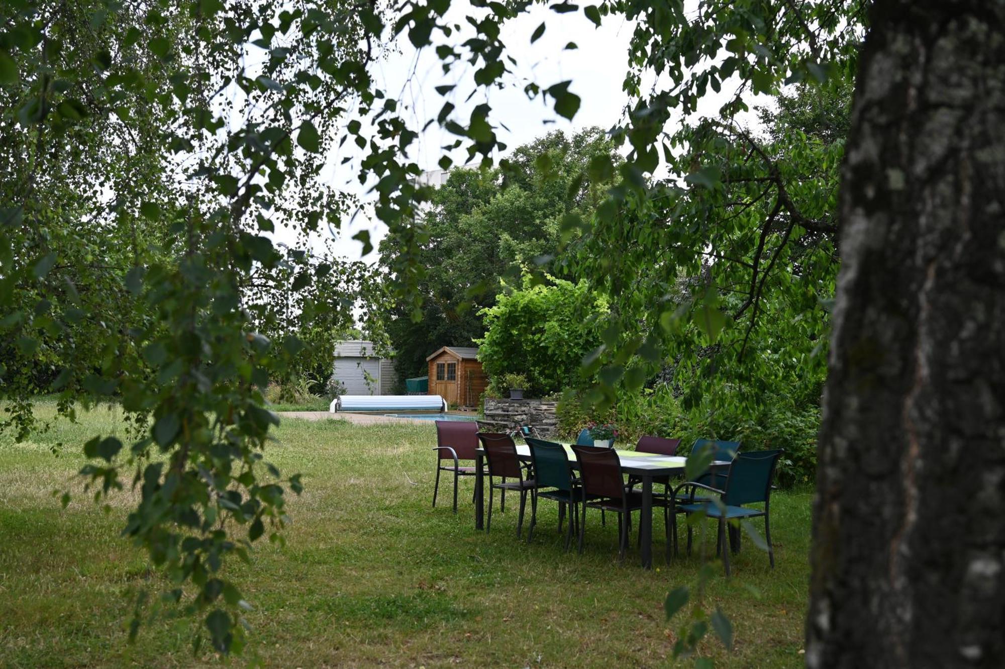 La Petite Charnasserie Angers Bagian luar foto